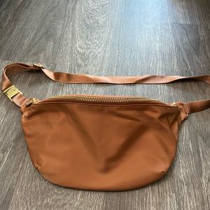 Stoney Clover Lane jumbo camel Fanny